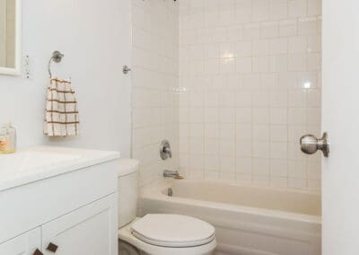 176 Henry Street, Unit 25